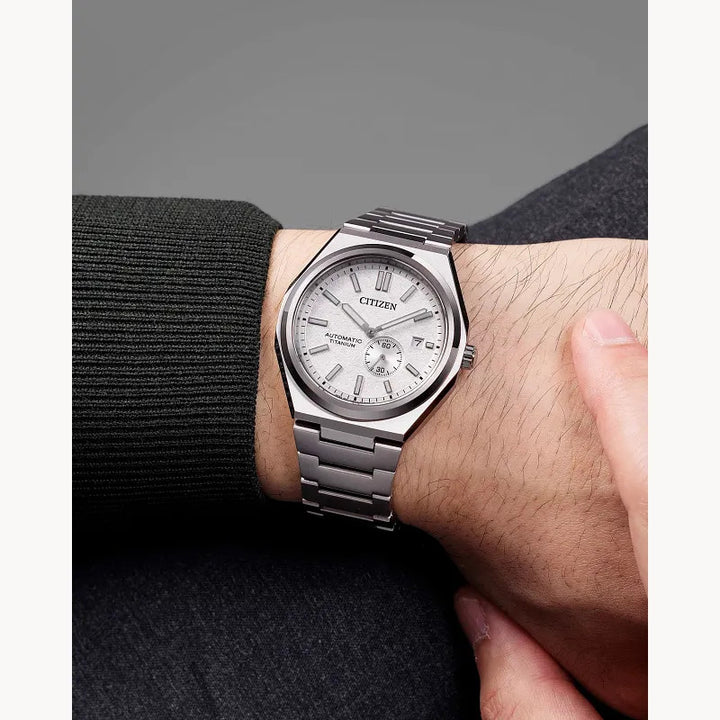 Citizen Zenshin Mechanical Super Titanium 40.5mm Automatic Watch. NJ0180-80A