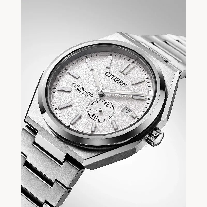 Citizen Zenshin Mechanical Super Titanium 40.5mm Automatic Watch. NJ0180-80A