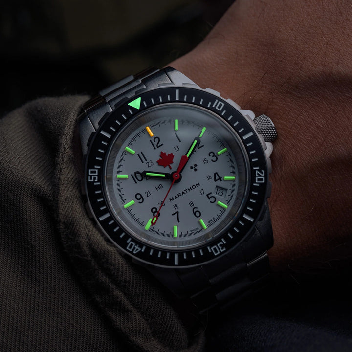 Marathon 41mm Arctic Red Maple GSAR Automatic Dive Watch WW194006SS-1601