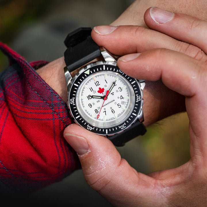 Marathon (GSAR) 41mm Divers Auto Red Maple on Rubber 