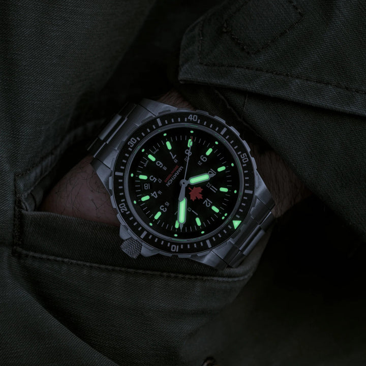 Marathon  (JSAR) 46mm Divers Quartz on Bracelet  