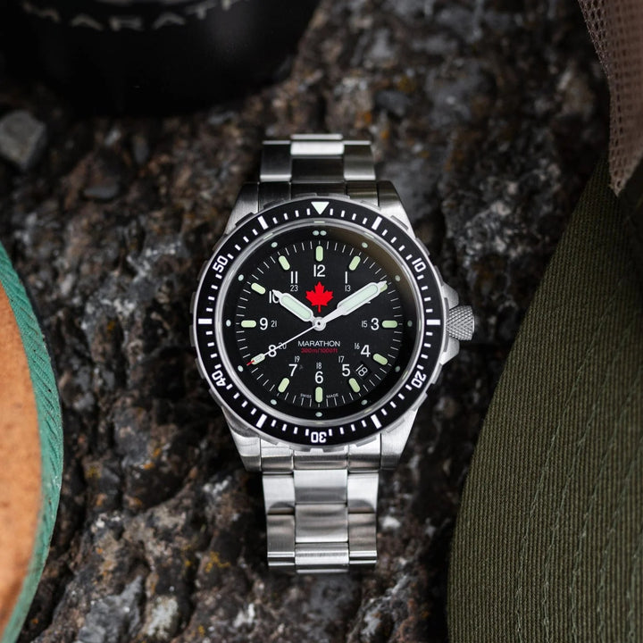 Marathon  (JSAR) 46mm Divers Quartz on Bracelet  