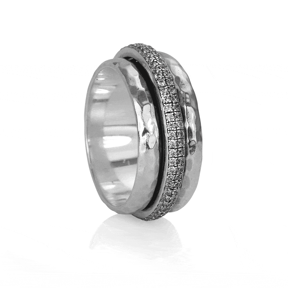 Reflections Meditation Ring. Sterling Silver and C.Z. Size 8.