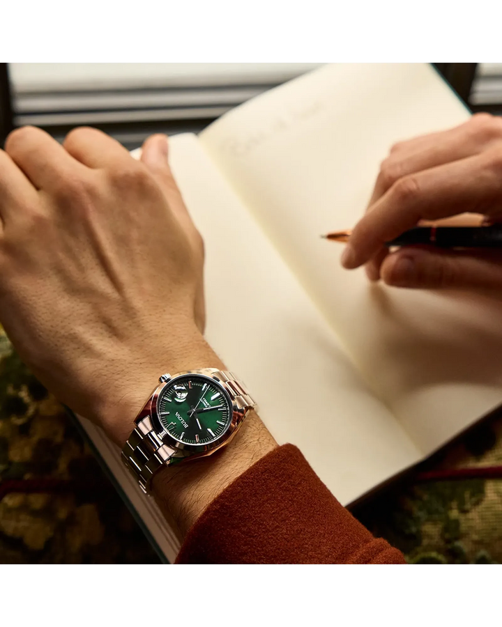 Bulova Surveyor 39mm Automatic Watch. 96B429.