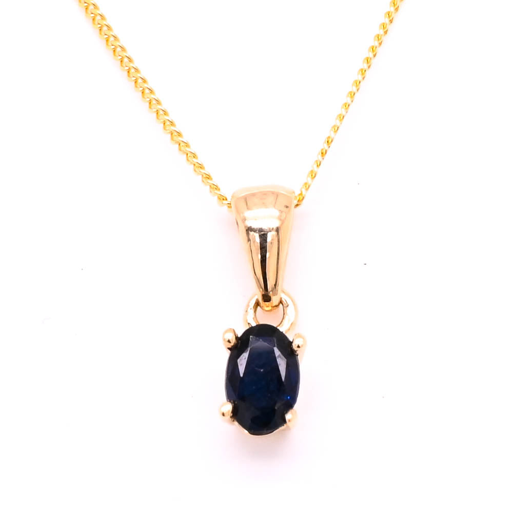 10KT Yellow Gold 18" 0.25CT Blue Sapphire Necklace.