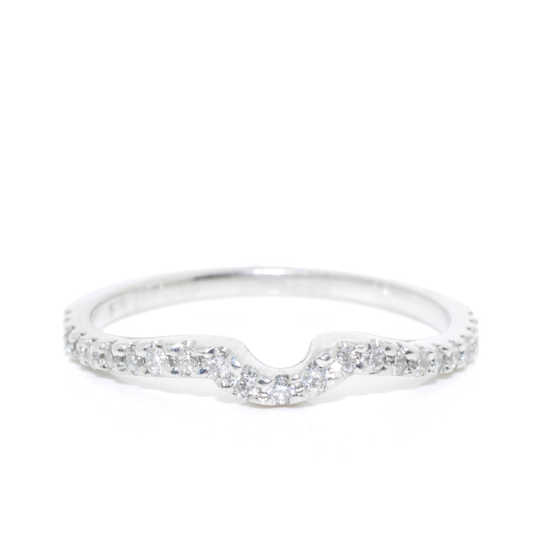 14KT White Gold 0.25CTW Diamond Curved Band.