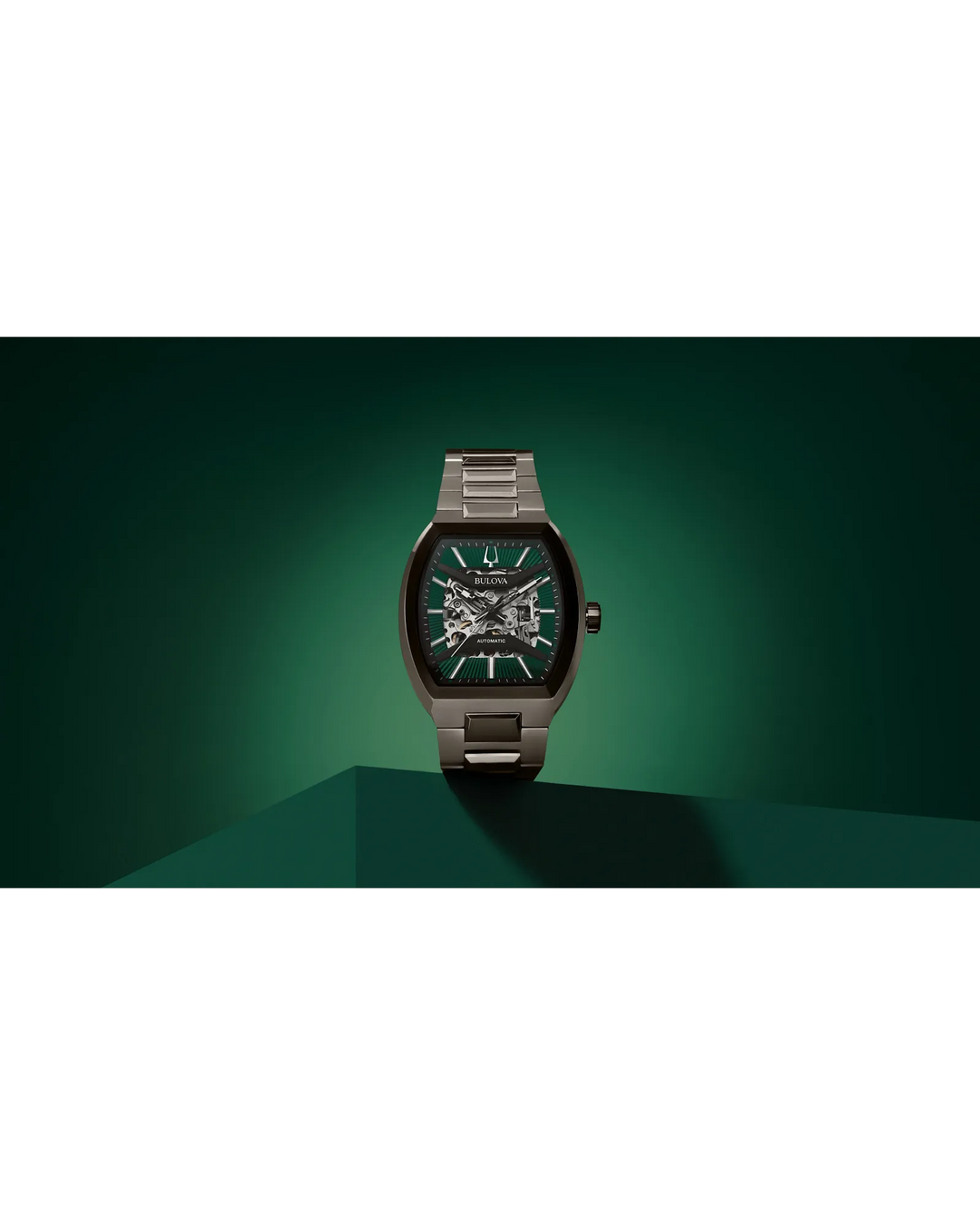 Bulova Maquina 40mm Automatic Watch. 98A321