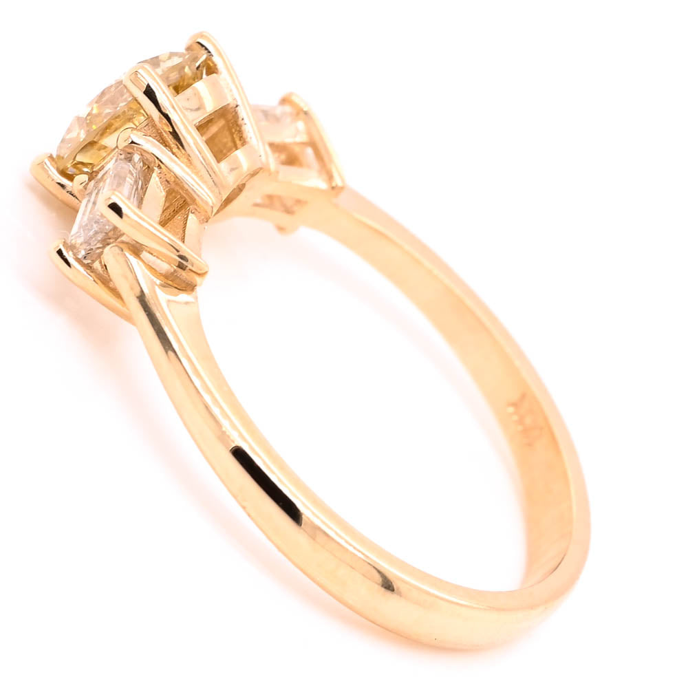 14KT Yellow Gold 1.68CTW Round Brilliant Diamond 3 Stone Engagement Ring.