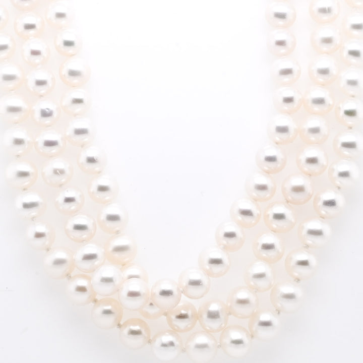 14KT Yellow Gold 18" 7.5-8MM 3 Strand Freshwater Pearl Necklace.