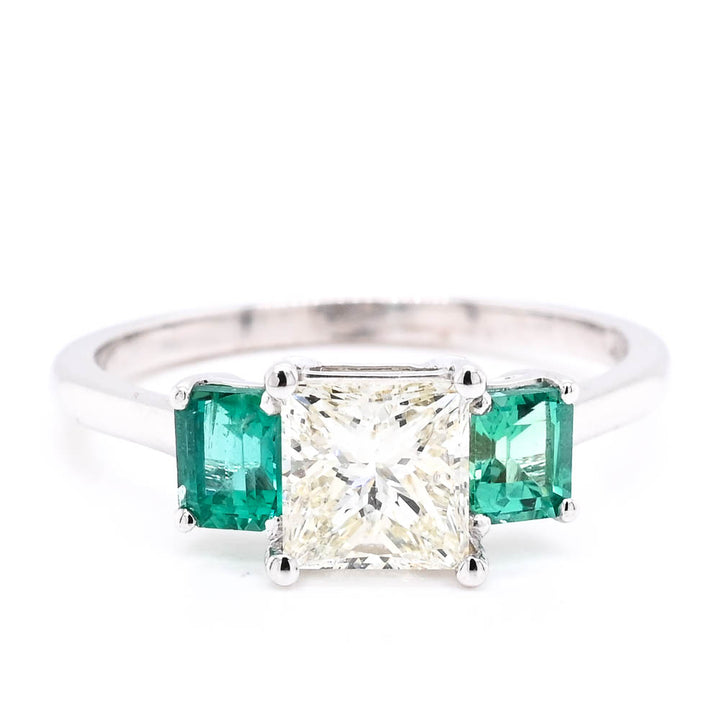 14KT White Gold 1.01CT Princess Cut Diamond & Emerald Ring.