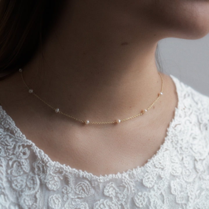 Graziella Sterling Silver Dainty Pearl Chain Necklace.