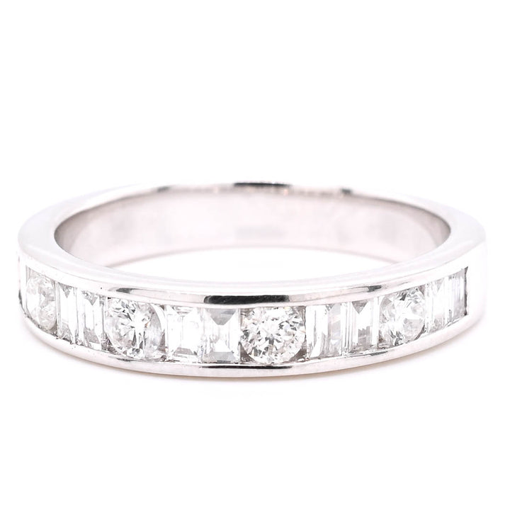 14KT White Gold 0.66CTW Diamond Wedding Band.