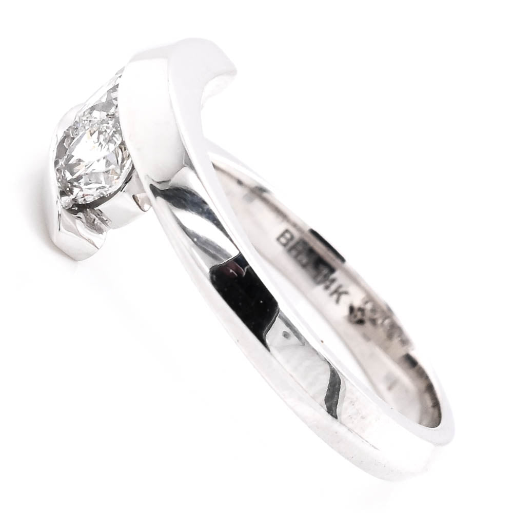 14KT White Gold 0.75CTW Round Brilliant LAB Created Diamond Ring.