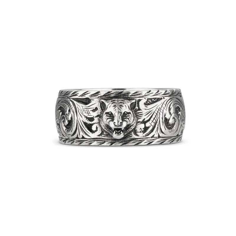 Gucci Sterling silver Feline Head Ring.