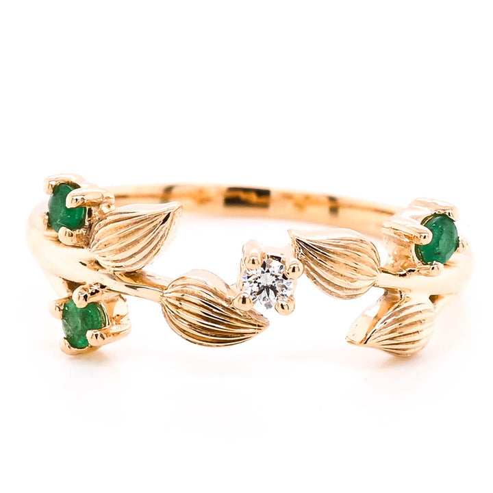 Fire & Ice 10KT Yellow Gold Emerald & Candian Diamond Leaf Ring.