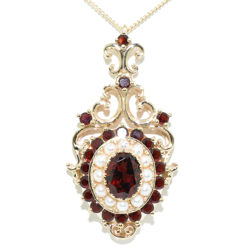 10KT Yellow Gold 18" Garnet and Cultured Pearl Necklace.