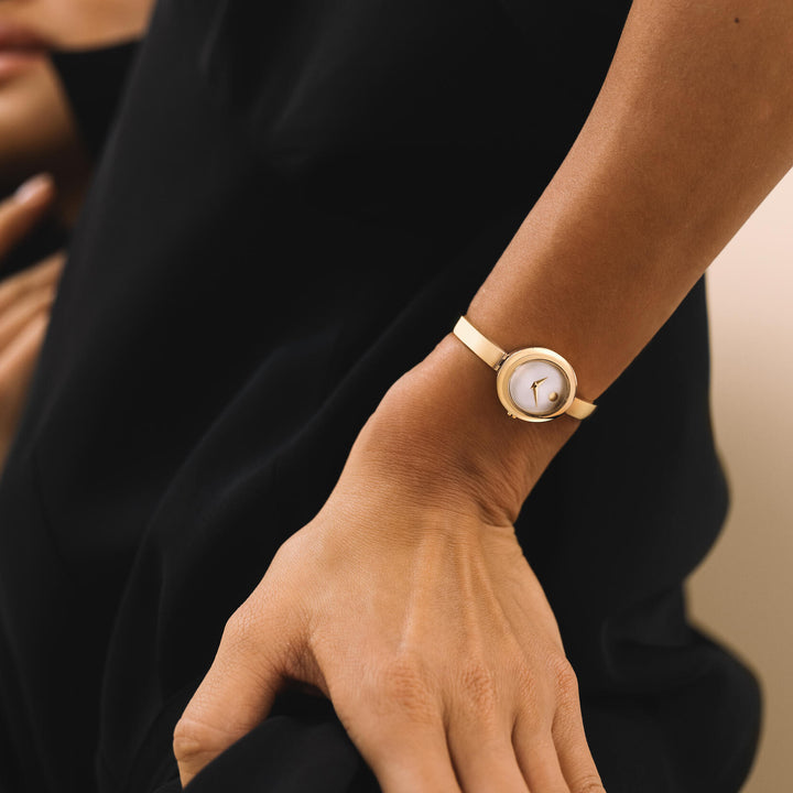 Movado Museum 25.5mm Quartz Bangle Watch. 0608072