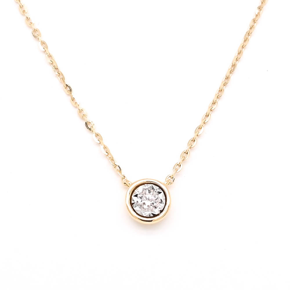 14KT Yellow Gold 18" 0.05CT Diamond Bezel Set Necklace.