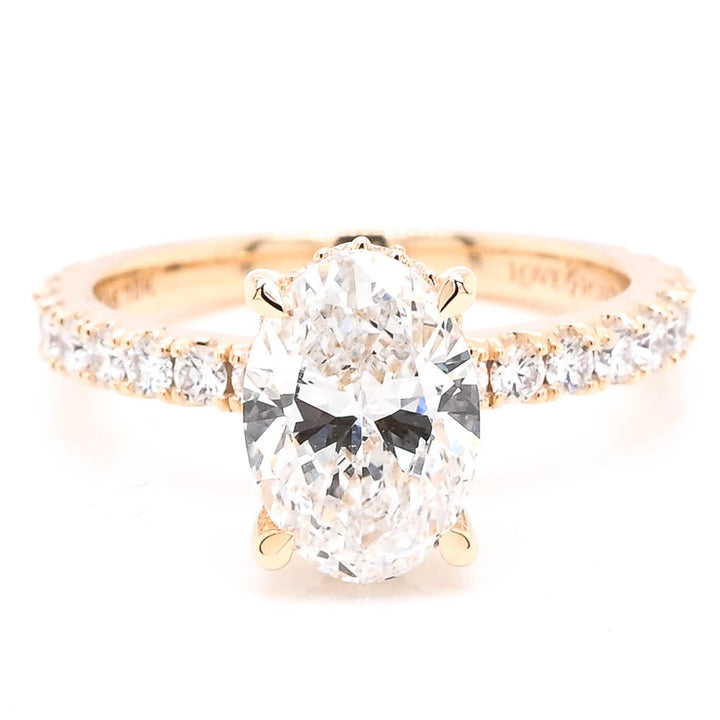 10KT Yellow Gold 2.60CTW Oval Shape LAB Created Diamond Engagement Ring.