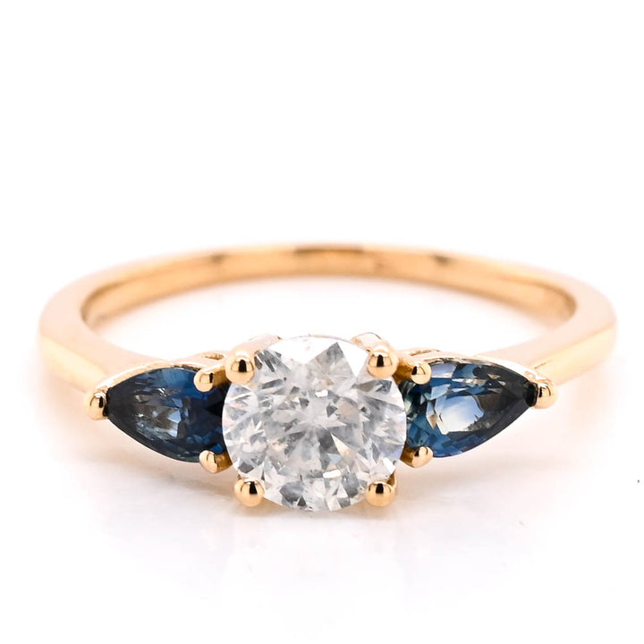14KT Yellow Gold 0.46CTW Blue Sapphire & Diamond Ring.
