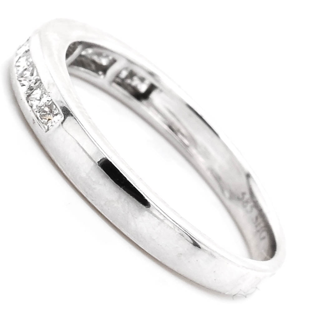 14KT White Gold 0.37CTW Diamond Princess Cut Wedding Band.