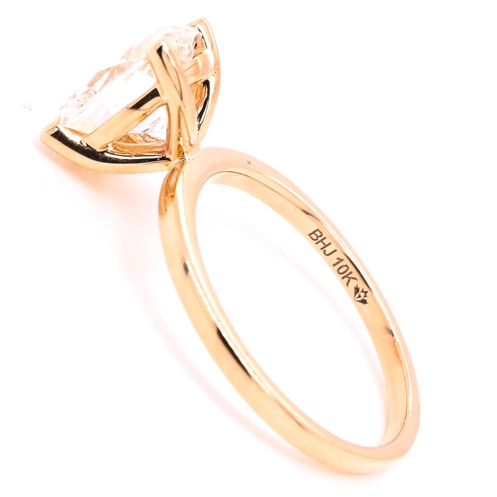 10KT White & Yellow Gold 2.00CT Oval shape Lab Grown Diamond Solitaire Engagement Ring.